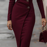 Burgundowa Midi Sukienka W Stylu Owijanym Z Guzikami