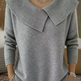 Kinga | Cieply Sweter z Miekkim Kolnierzem
