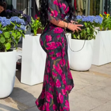 Retro sukienka z dekoltem w serek i rękawem dzwonowym