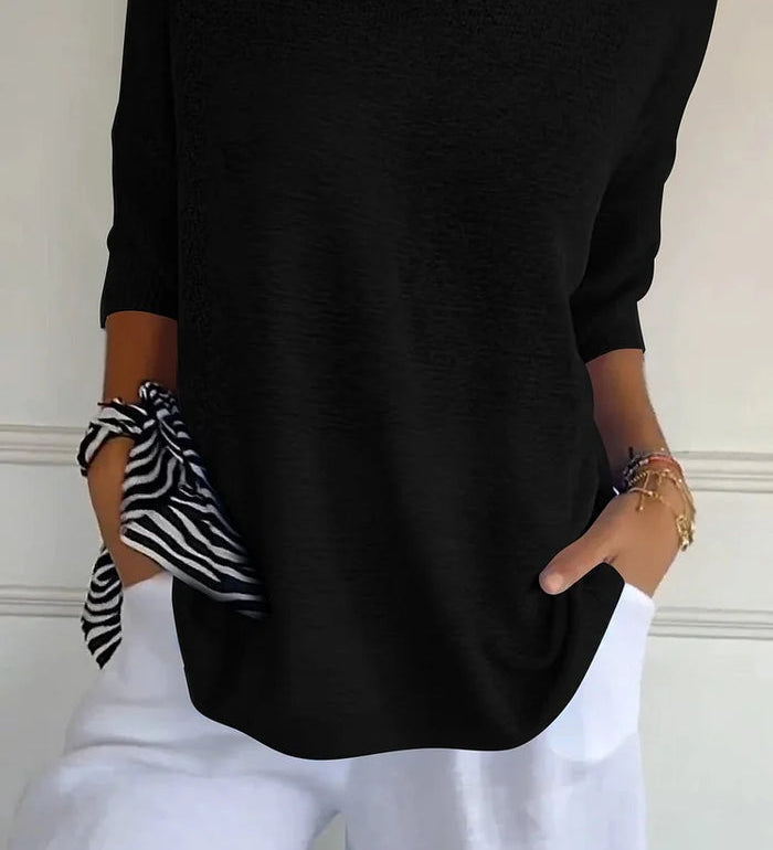 Kinga | Oversizowy Sweter z Dekoltem w Serek
