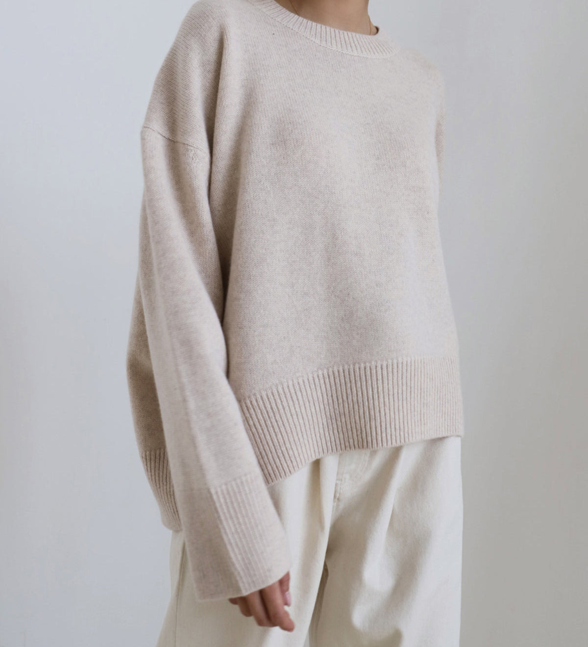 Laura | Oversizowy Sweter z Okraglym Dekoltem