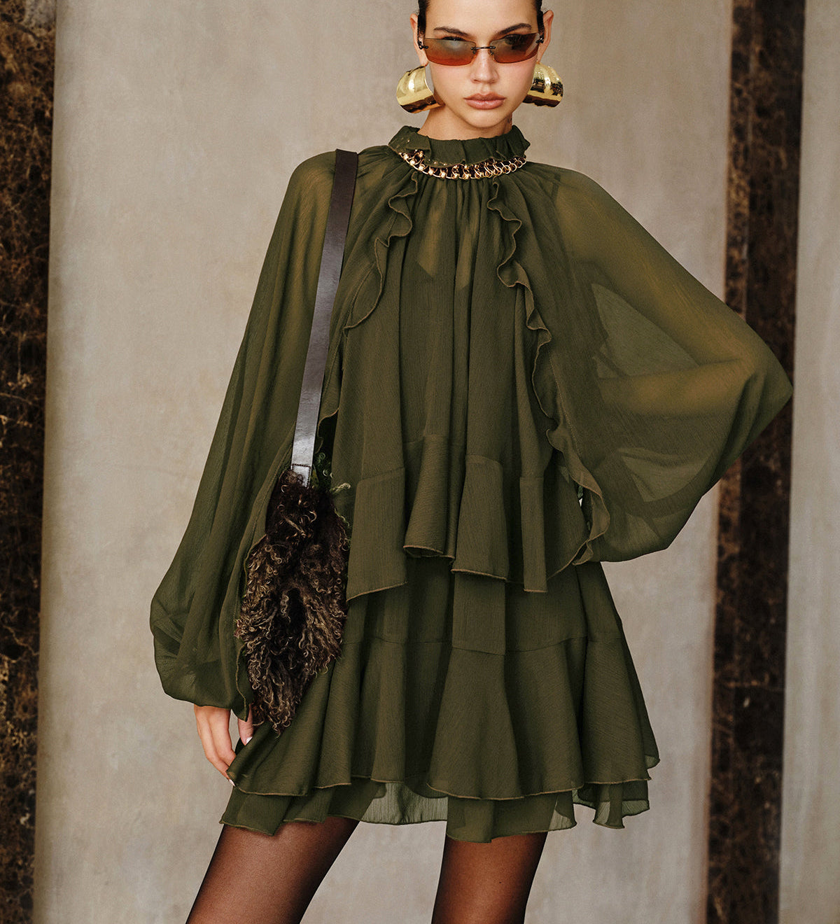 Zestaw Mini Sukienki z Tiered Ruffle Chiffon z Podszewką