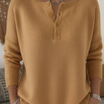 Helena | Dzianinowy Sweter Henley na Guziki