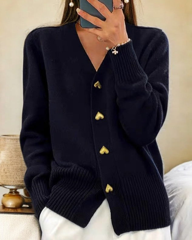 Olga | Kardigan z Dekoltem w Serek, Miekka Dzianina Zapinana na Guziki