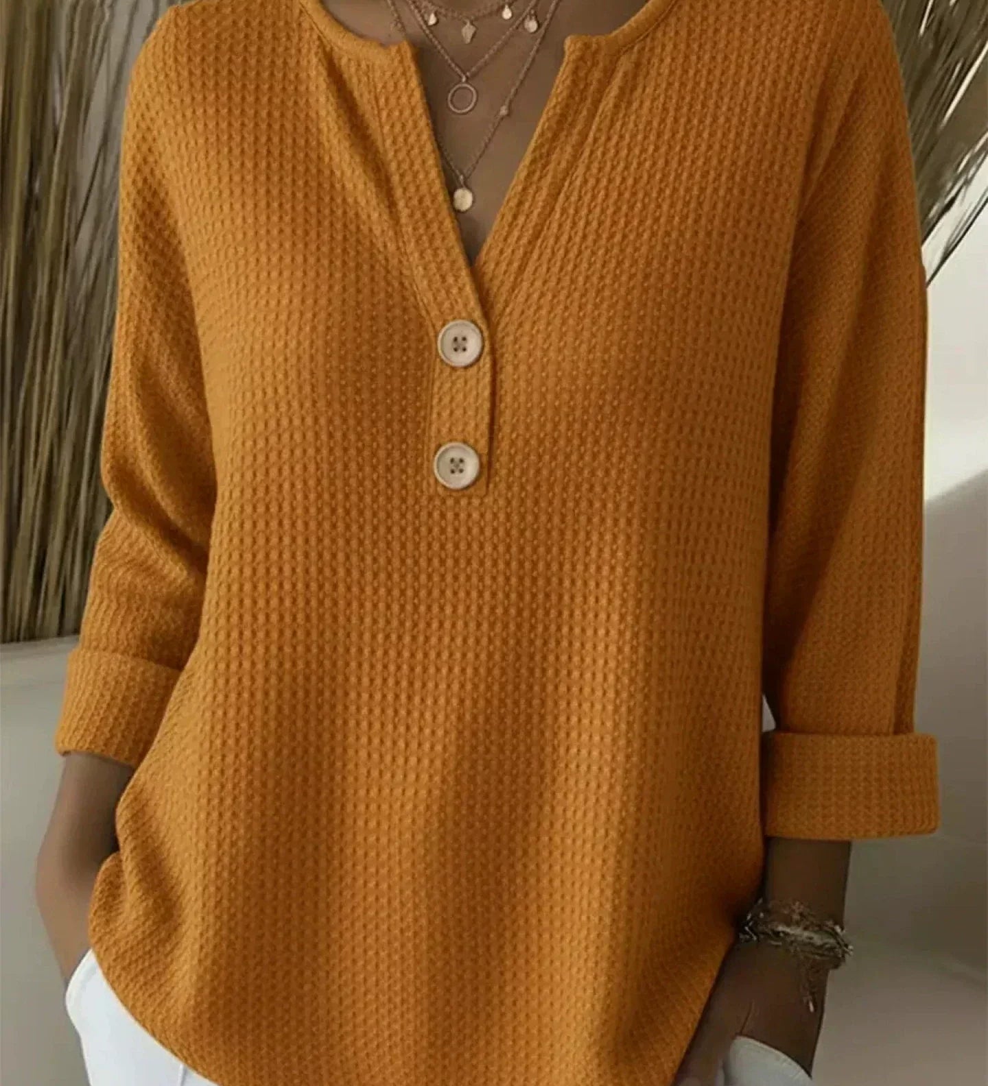 Lucinda | Top Henley na Guziki