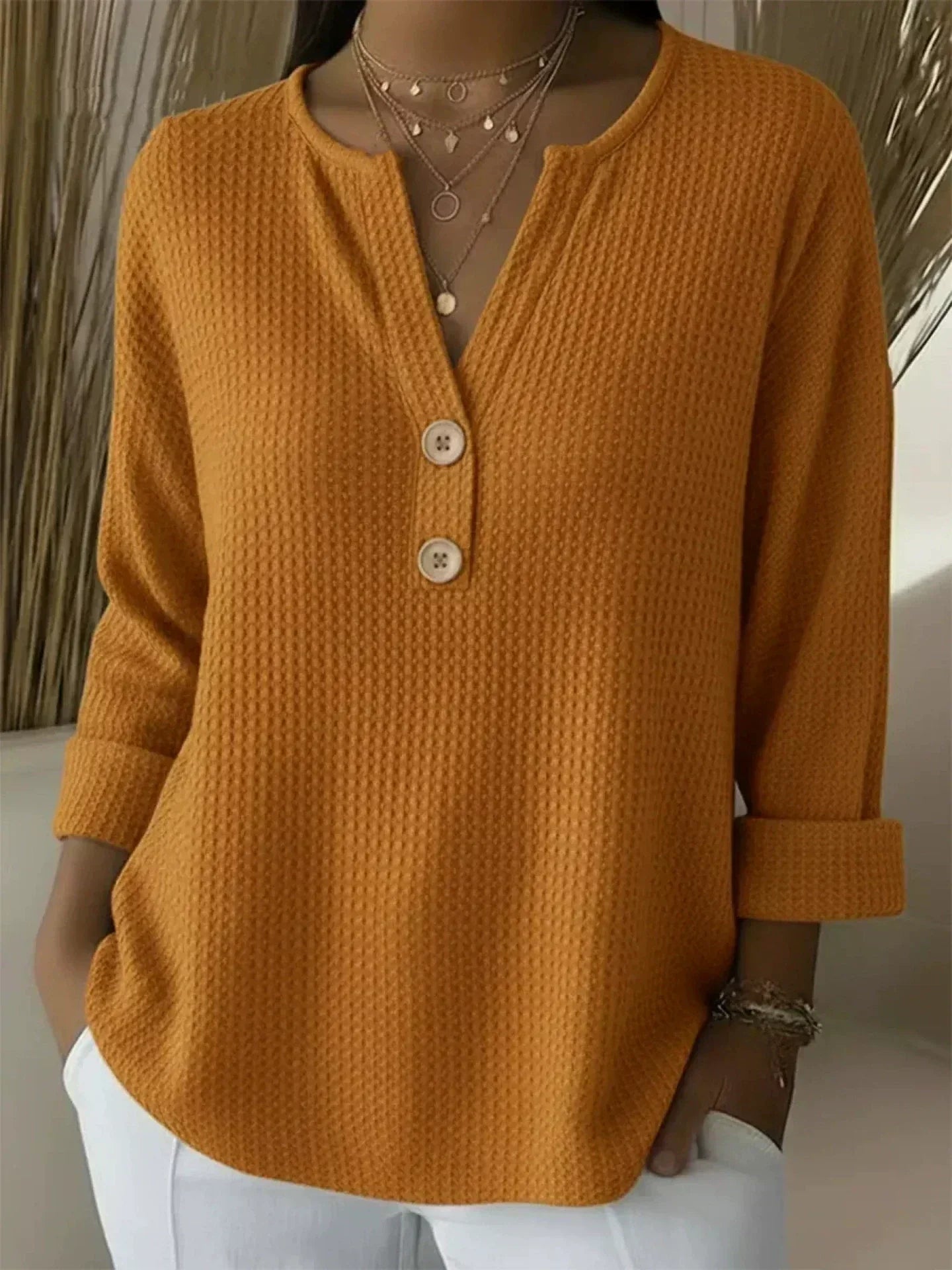 Lucinda | Top Henley na Guziki