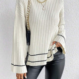 Aldona | Prazkowany Sweter z Golfem