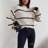 Renata | Oversizowy Sweter w Paski z Okraglym Dekoltem