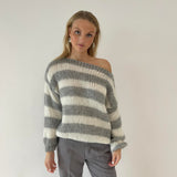 Amanda | Oversizowy Sweter w Paski