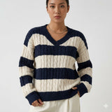 Amelia | Sweter w Paski z Warkoczowym Splotem